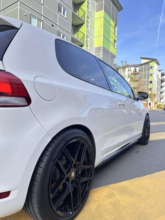 Mirror-gloss paintwork after a ceramic coating application in Kelowna, BC